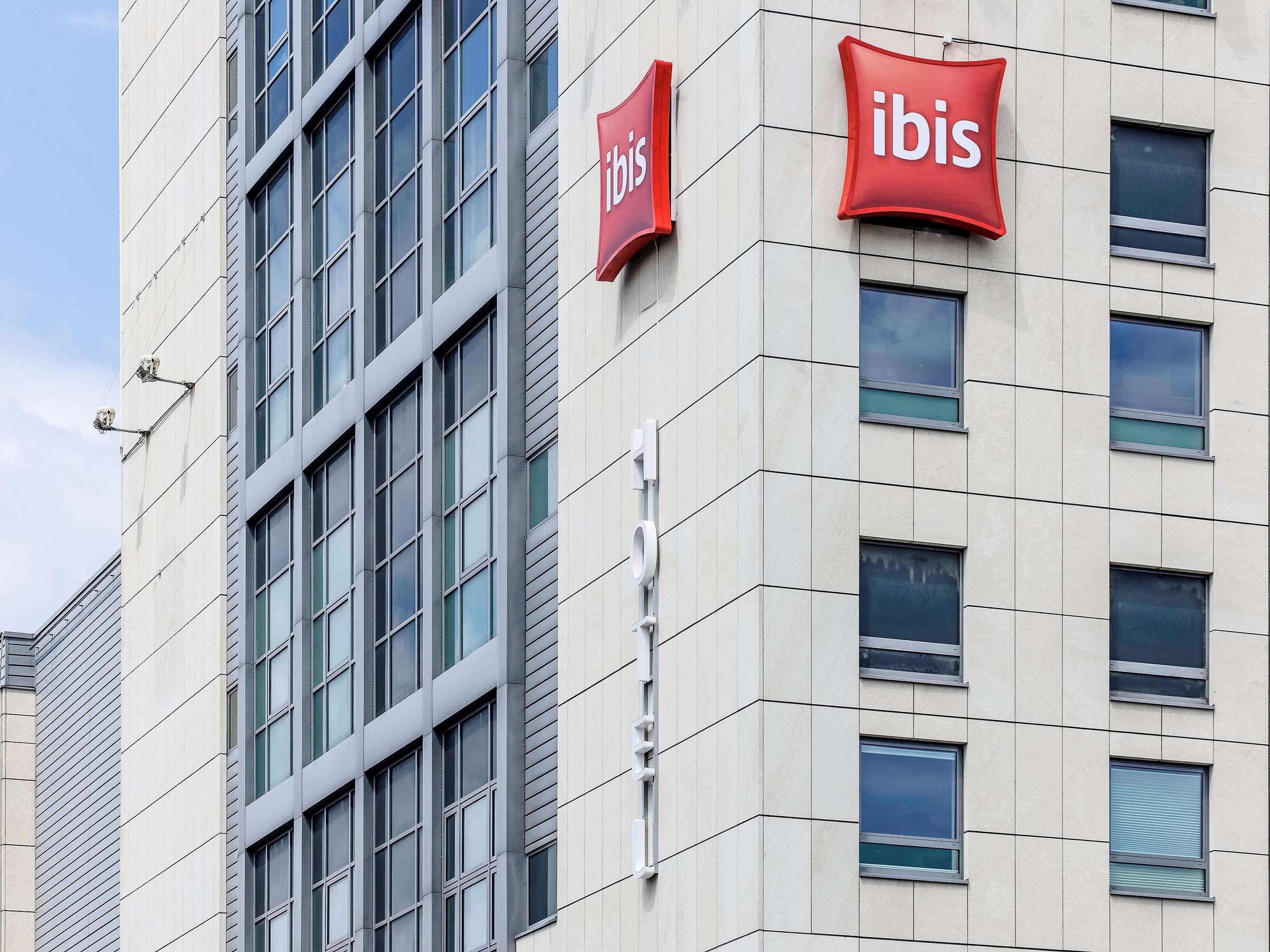 Ibis Hotel Berlin Spandau Exterior foto